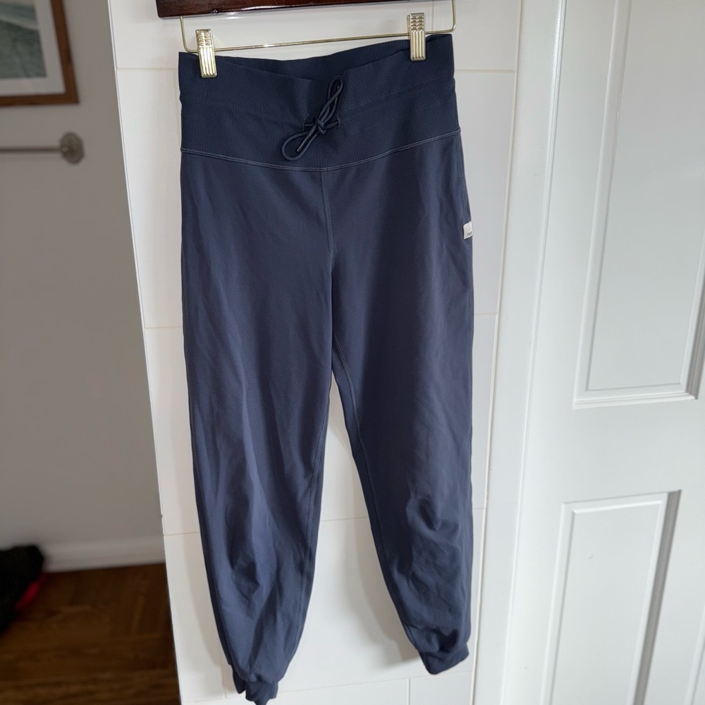Women's Vuori Joggers